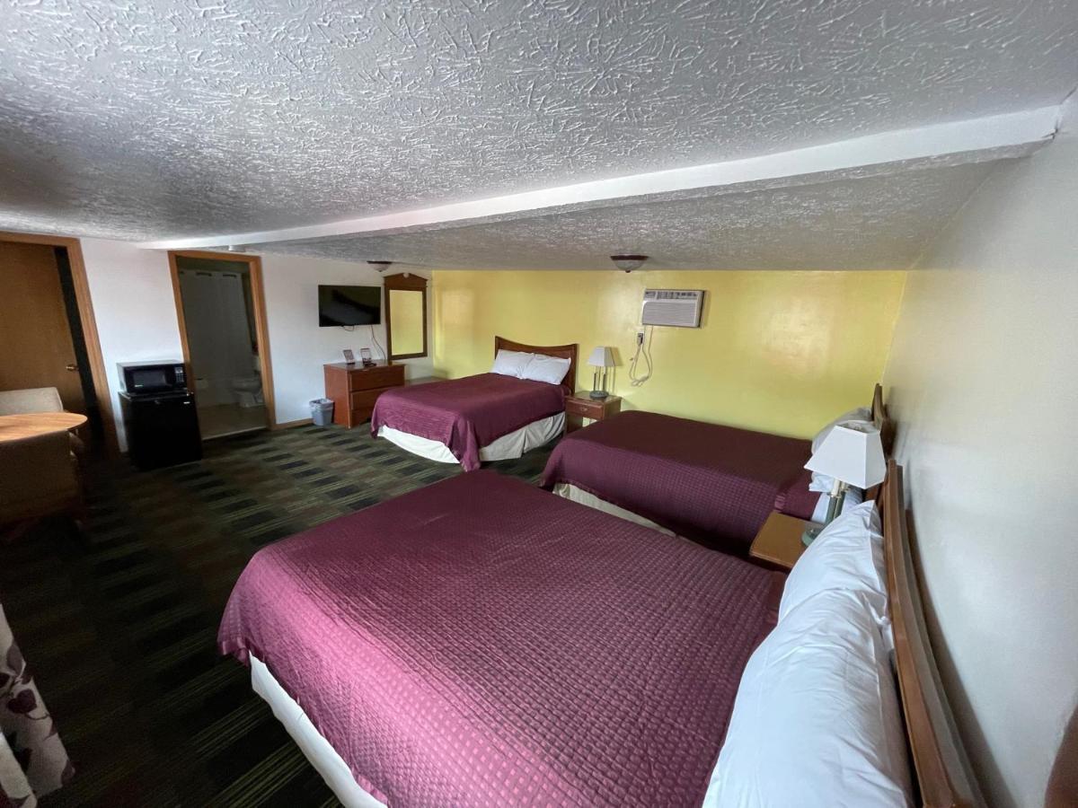 Quality Lodge Sandusky Bagian luar foto