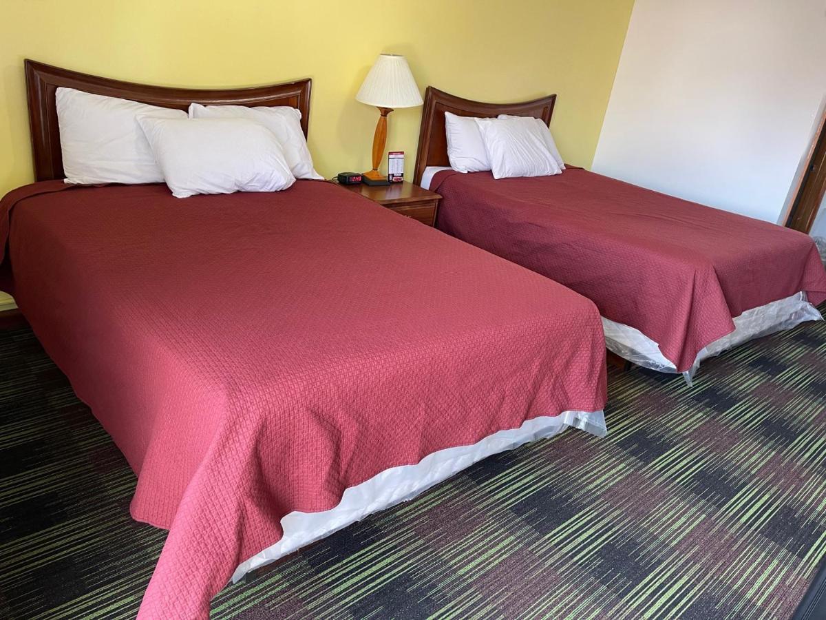 Quality Lodge Sandusky Bagian luar foto