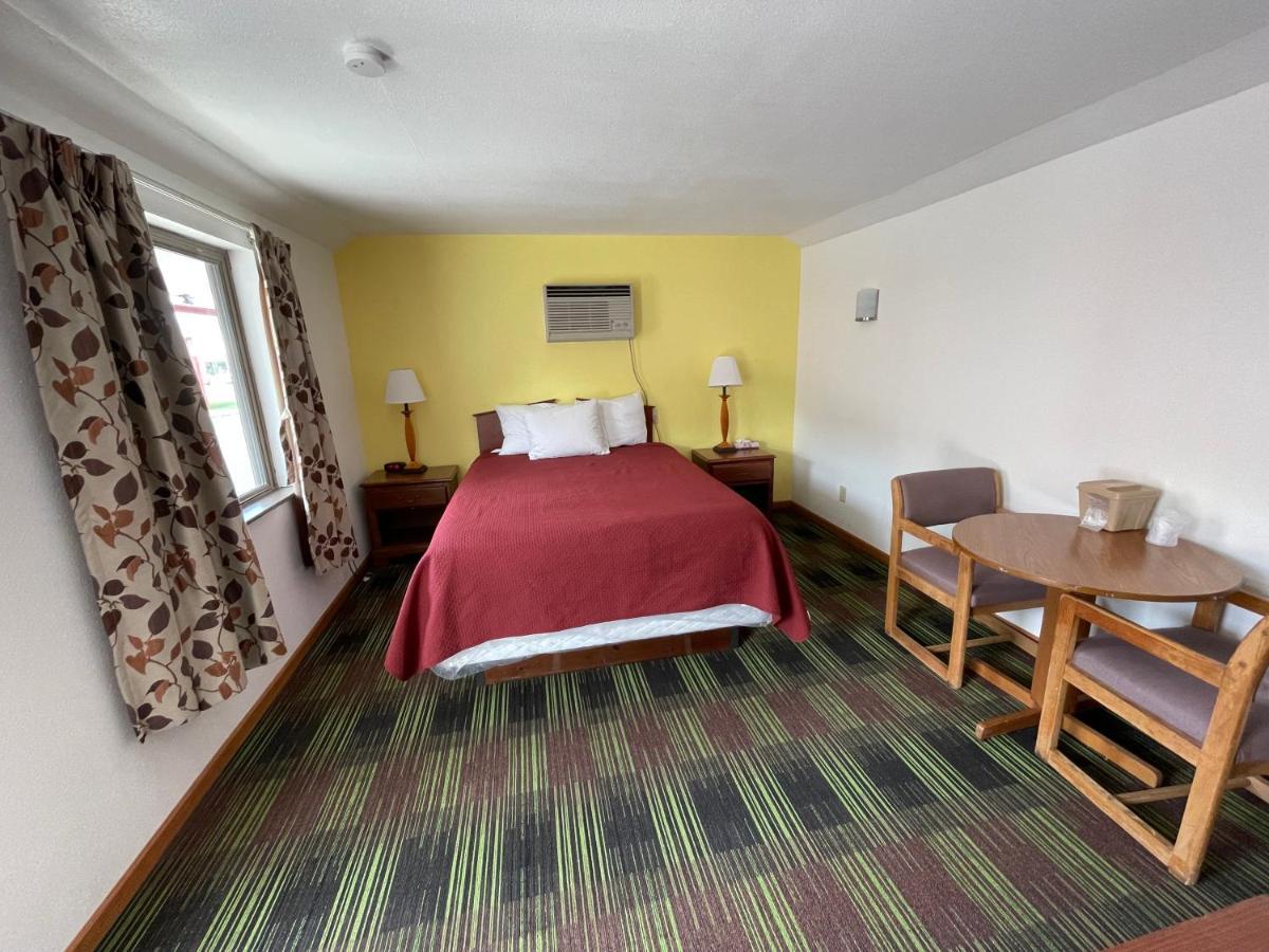 Quality Lodge Sandusky Bagian luar foto