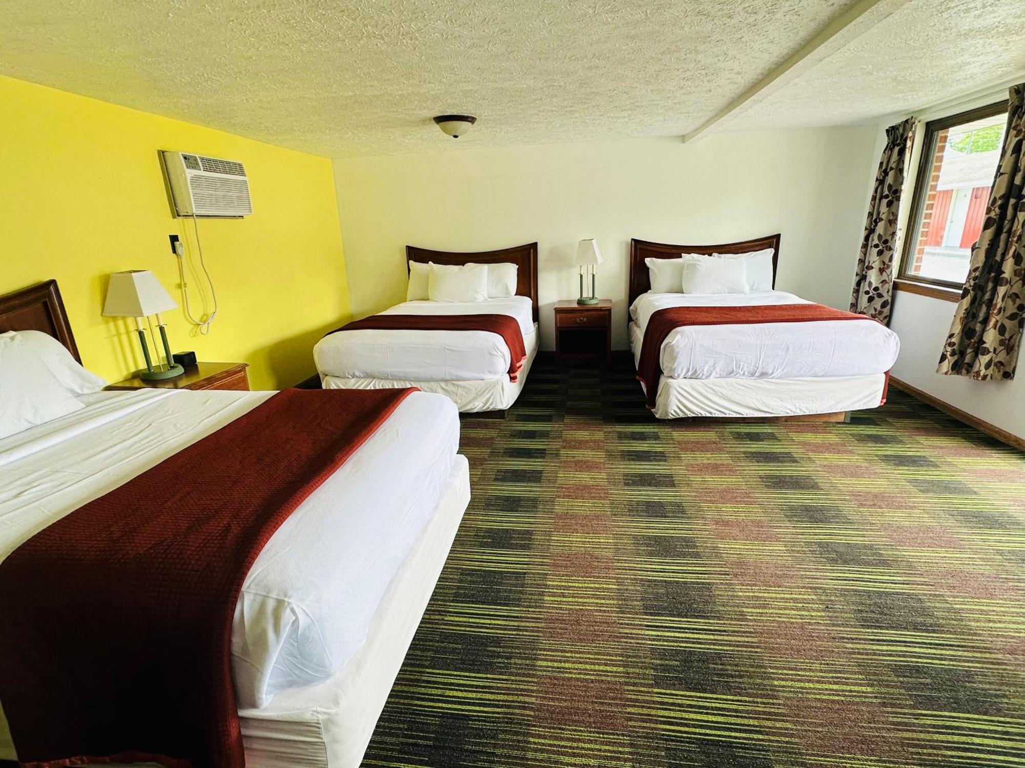 Quality Lodge Sandusky Bagian luar foto