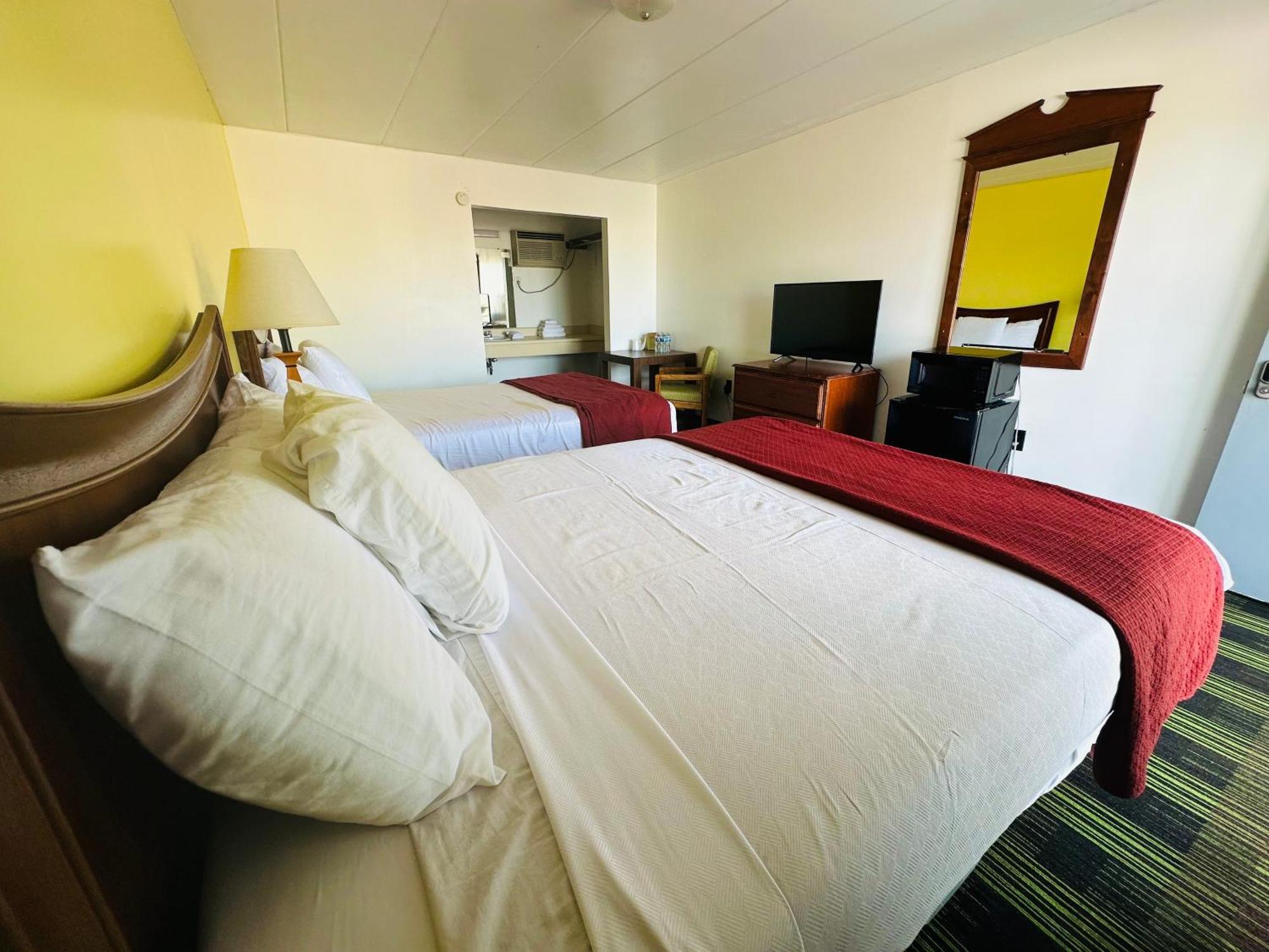 Quality Lodge Sandusky Bagian luar foto