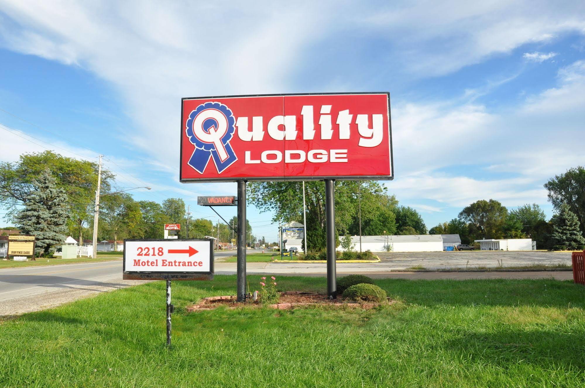 Quality Lodge Sandusky Bagian luar foto